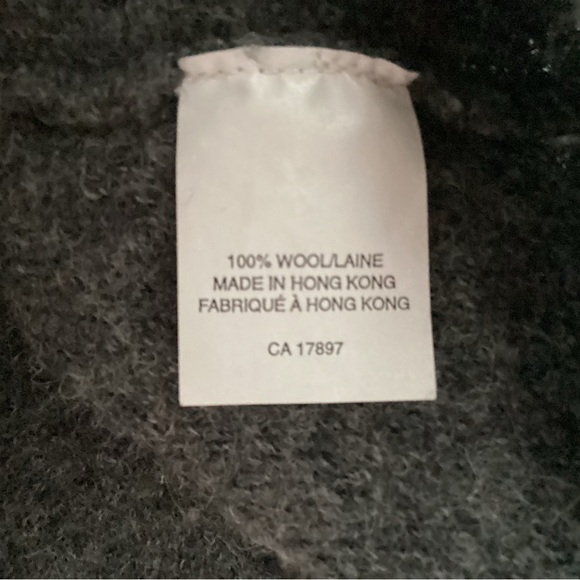 Gap Grey Wool V-Neck Cardigan, Size L - Picture 8 of 8